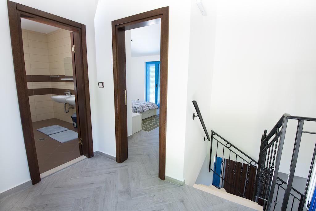 Old Olive Villa